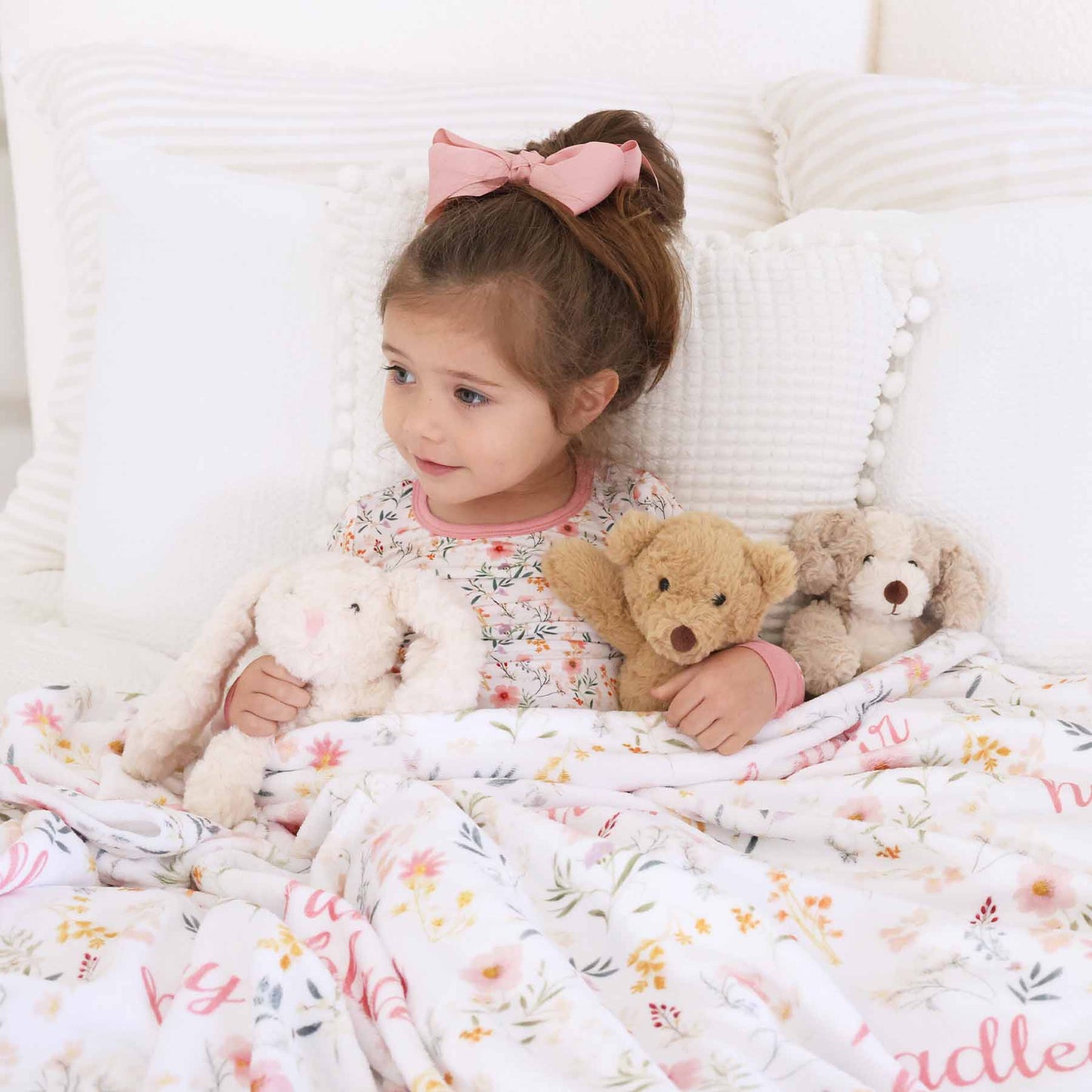 Winnie's Wildflowers Personalized Kids Blanket