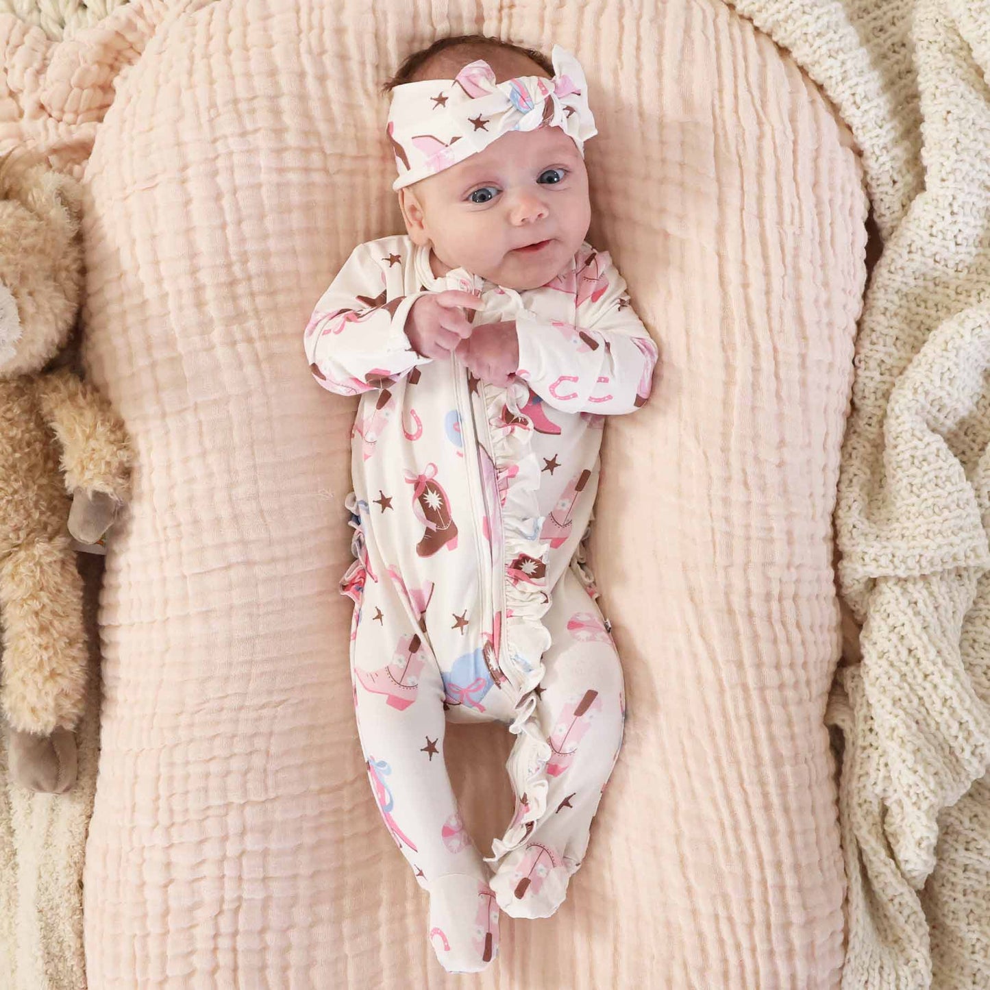 Boot Scootin' Knit Large Bow Headwrap | Pink